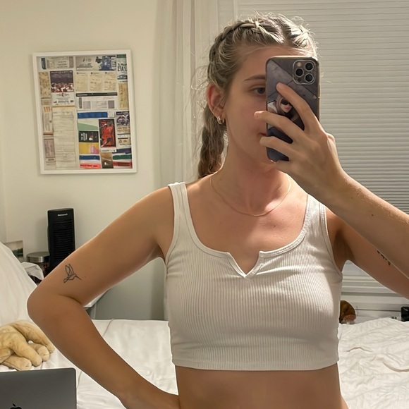 white ribbed crop top - Picture 1 of 1